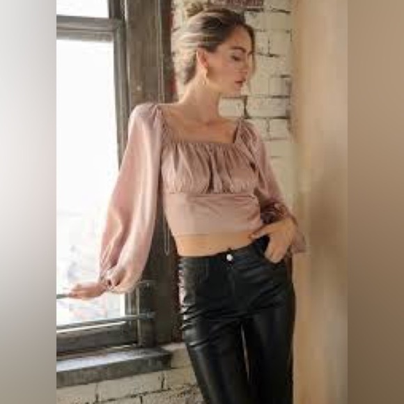 Exaggerated puff sleeves satin boho blouse w shabby chic vacay vibe - Picture 3 of 13